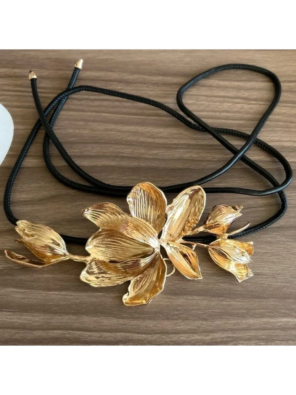 Gold Floral belt Q341